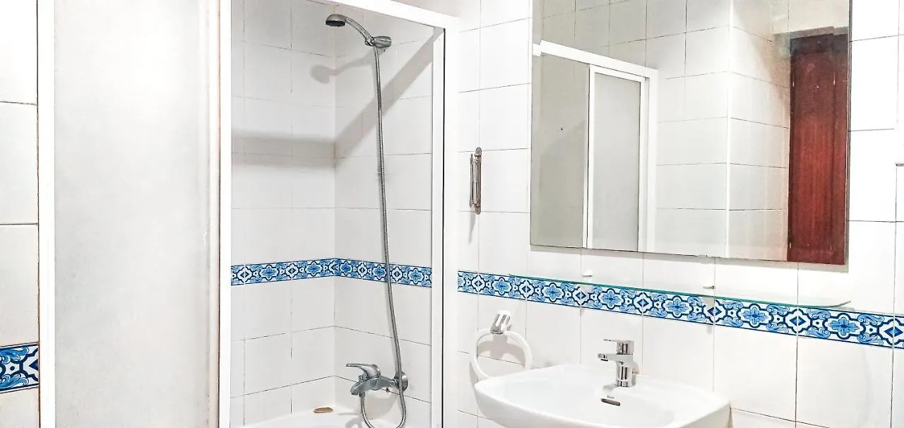 Room with HOSTAL PRICE for Men - Habitacion por precio de hostal para Hombre - Malaga Center, Apartment Homestay - Alojamiento en Apartamento